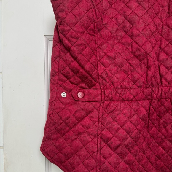 Outback Trading Company Wilona Women's Burgundy Quilted Vest - Picture 8 of 13